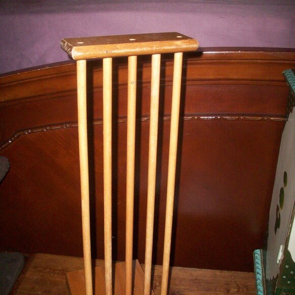 Vintage Wood Bookends Expanding Wooden Book Ends Holder CD/DVD Rack Shelf Dryer - Picture 4 of 12